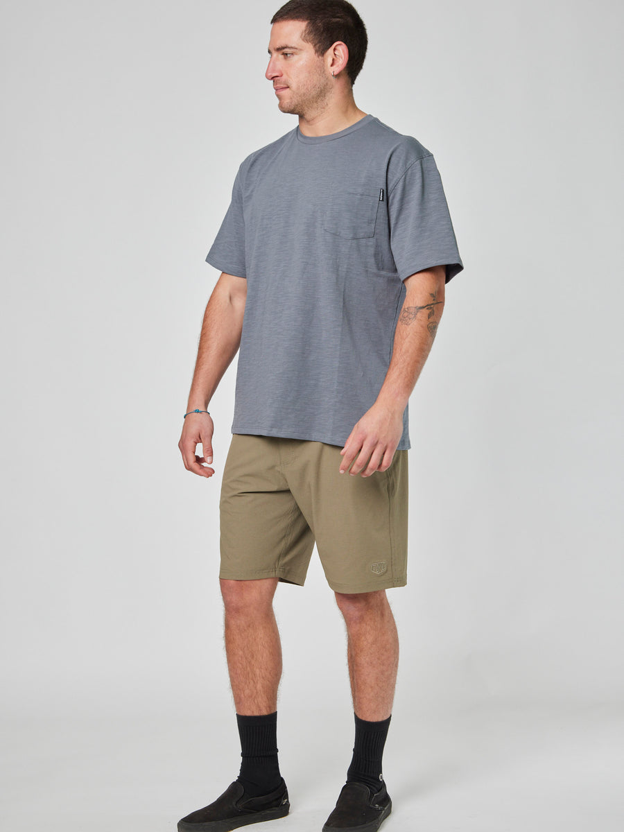 Short Verde Híbrido Hombre