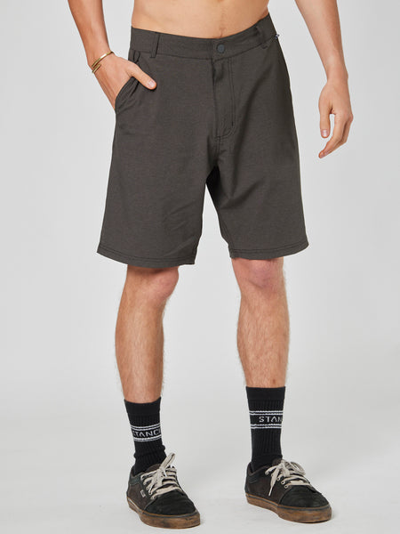 Short Gris Híbrido Hombre