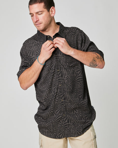 Camisa Manga Corta Quiver Gris