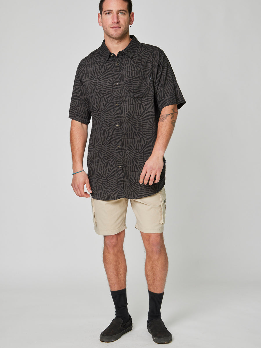 Camisa Manga Corta Quiver Gris
