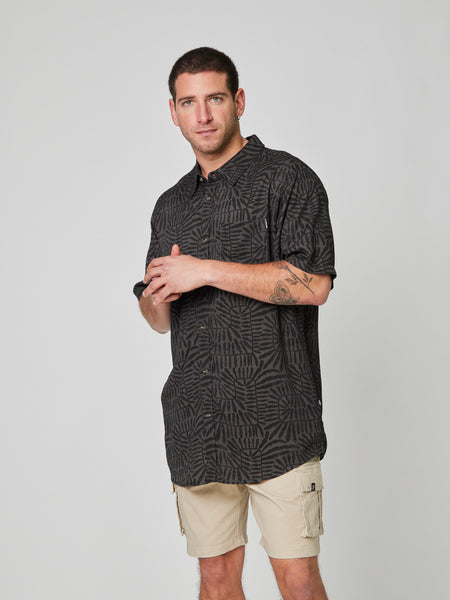 Camisa Manga Corta Quiver Gris