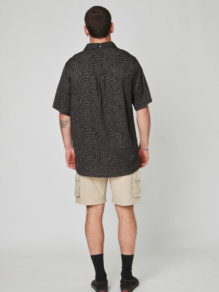 Camisa Manga Corta Quiver Gris