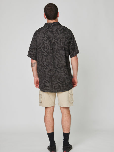 Camisa Manga Corta Quiver Gris