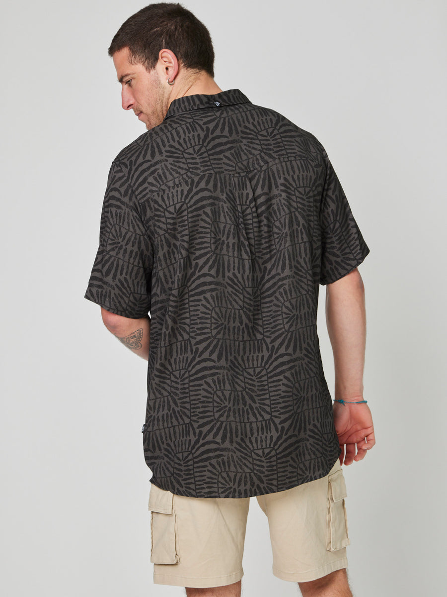 Camisa Manga Corta Quiver Gris