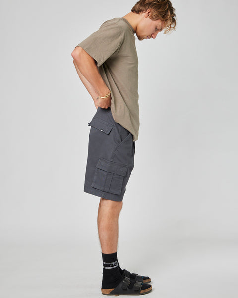 Short Azul Cargo Hombre