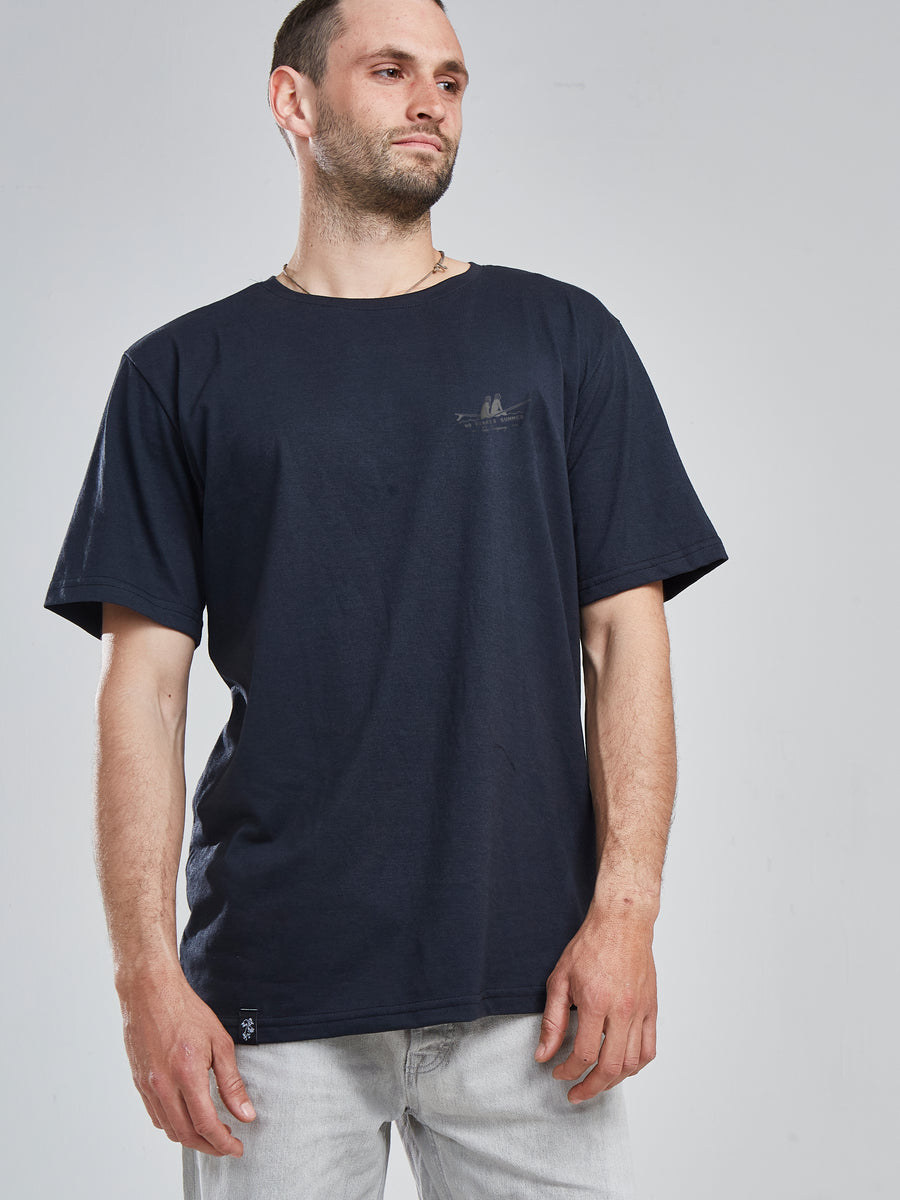 Polera Hombre Negro Manga Corta Waves